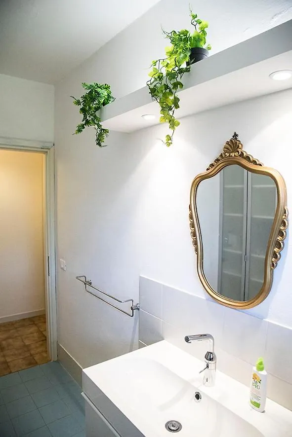 Rita'S House Florence - A Little Forest In The City Apartment